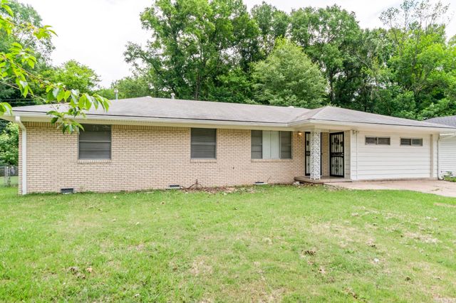7801 McDaniel Drive, Little Rock, AR 72209