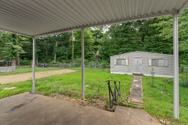 7801 McDaniel Drive, Little Rock, AR 72209