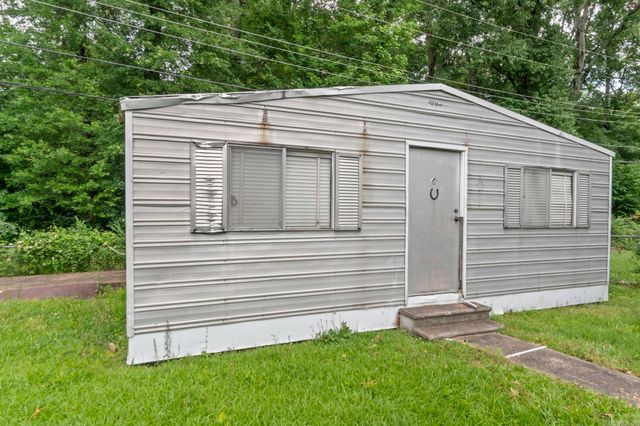 7801 McDaniel Drive, Little Rock, AR 72209