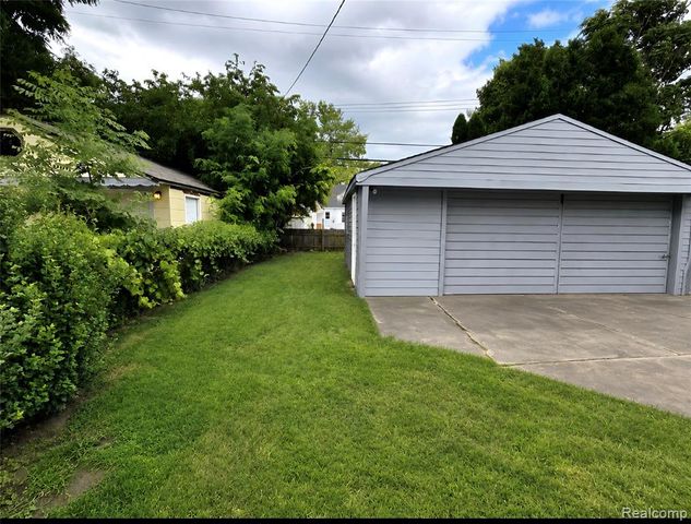 17220 Hanna Street, Melvindale, MI 48122
