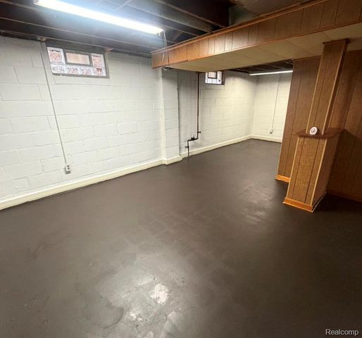 17220 Hanna Street, Melvindale, MI 48122