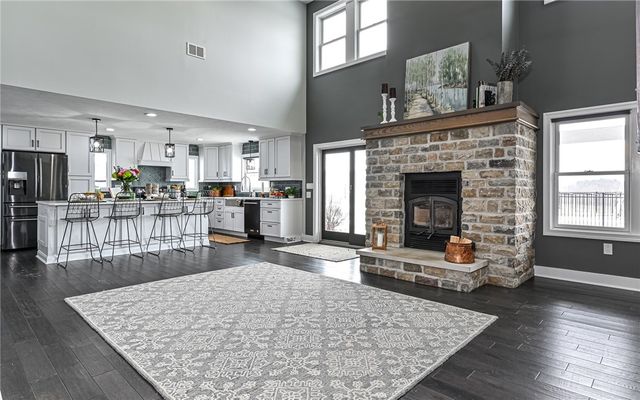 570 Steiner Bridge Road, Mars Boro, PA 16059