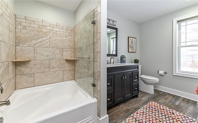 570 Steiner Bridge Road, Mars Boro, PA 16059