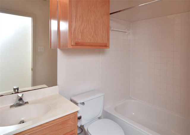 718 Settlement ST, Cedar Park, TX 78613