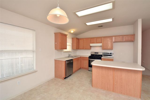 718 Settlement ST, Cedar Park, TX 78613