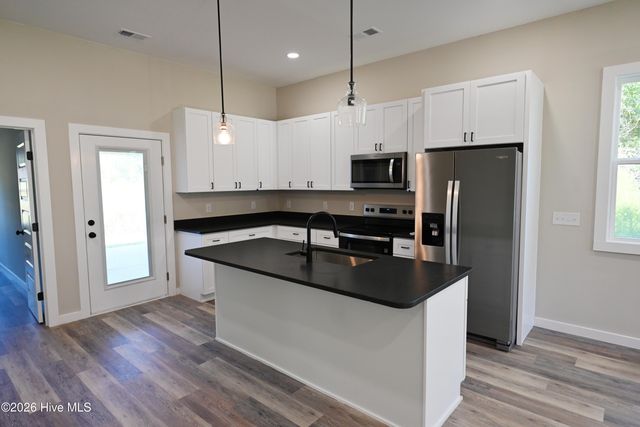 1053 Xian Way, Leland, NC 28451