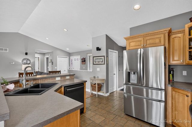 2033 Orchard Ridge Drive, Grand Rapids, MI 49534