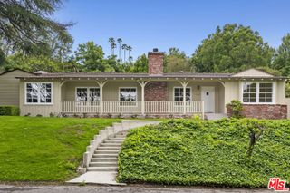 18080 Karen Drive, Encino, CA 91316