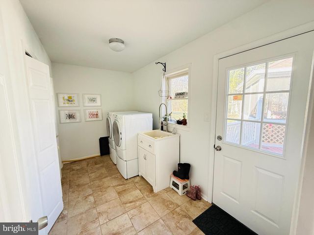 16108 KENNEDY ST, Woodbridge, VA 22191