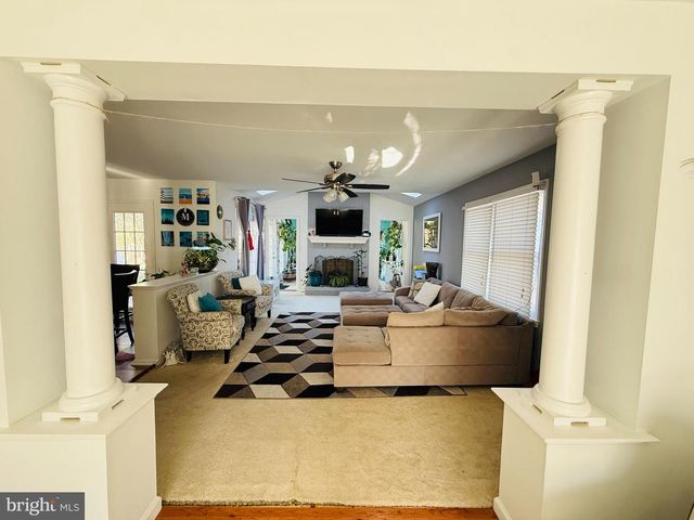 16108 KENNEDY ST, Woodbridge, VA 22191