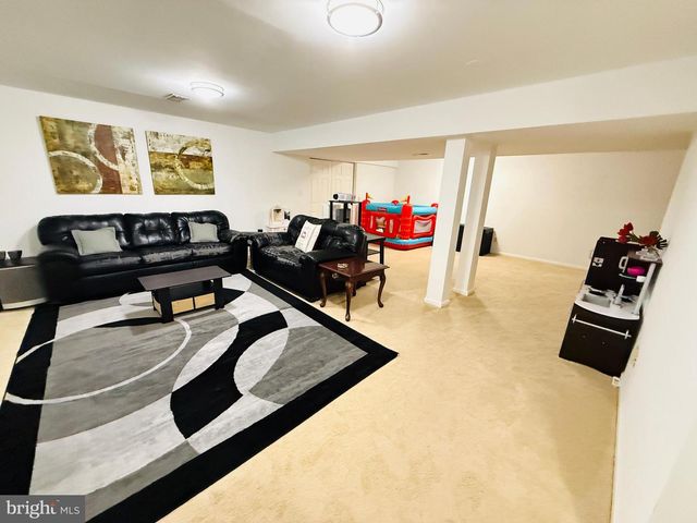 16108 KENNEDY ST, Woodbridge, VA 22191