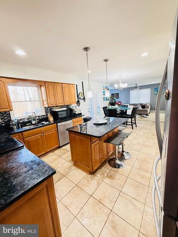 16108 KENNEDY ST, Woodbridge, VA 22191