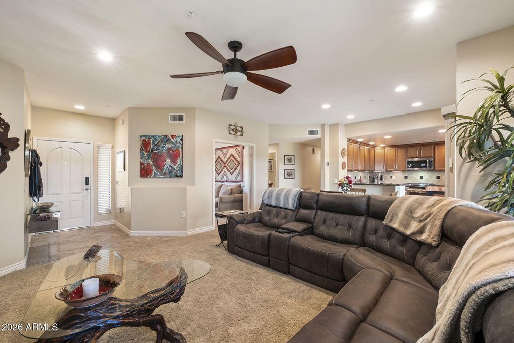 21320 N 56TH Street 2110, Phoenix, AZ 85054 — photo 3