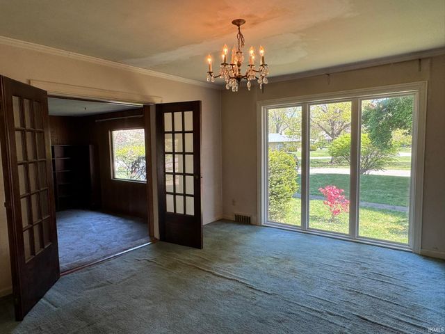 1401 Greenfield Road, Evansville, IN 47715