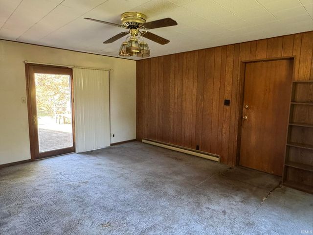 1401 Greenfield Road, Evansville, IN 47715