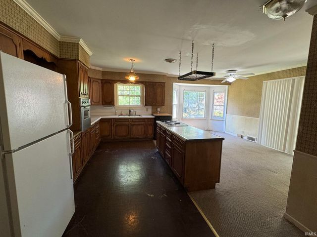 1401 Greenfield Road, Evansville, IN 47715