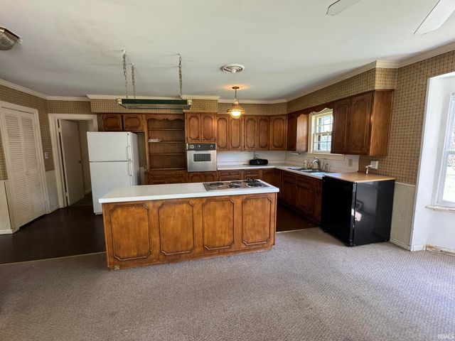 1401 Greenfield Road, Evansville, IN 47715