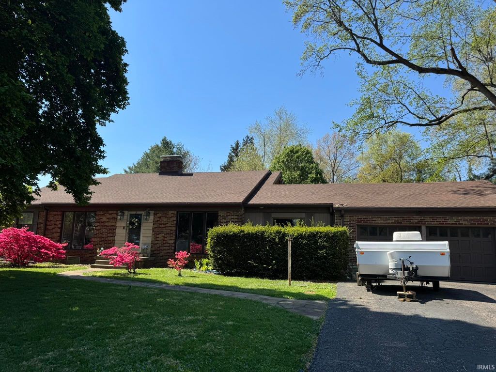 1401 Greenfield Road, Evansville, IN 47715