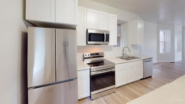 6012 Prentice Street, Cincinnati, OH 45227