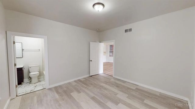 6012 Prentice Street, Cincinnati, OH 45227