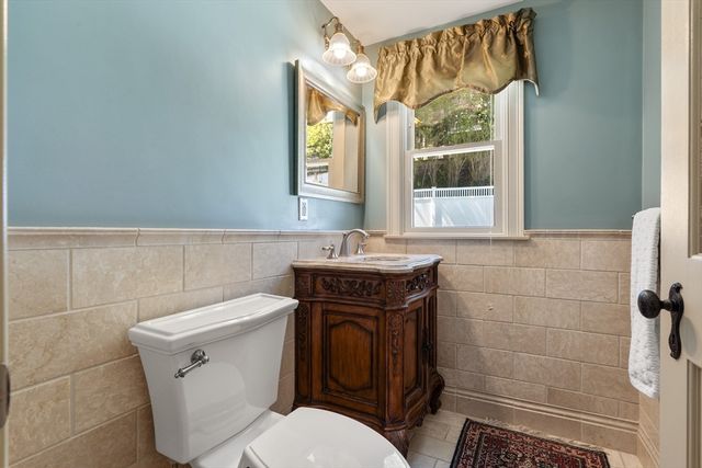34 Lincoln Street, Belmont, MA 02478