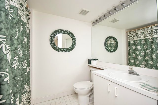 4734 Lucerne Lakes Boulevard E 301, Greenacres, FL 33467