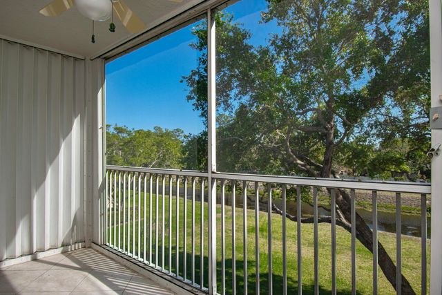 4734 Lucerne Lakes Boulevard E 301, Greenacres, FL 33467