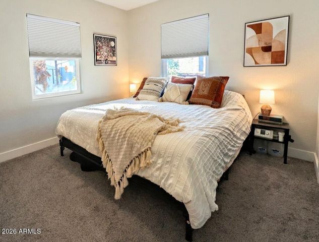 2812 N 24TH Place, Phoenix, AZ 85008