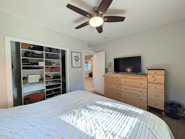 2812 N 24TH Place, Phoenix, AZ 85008