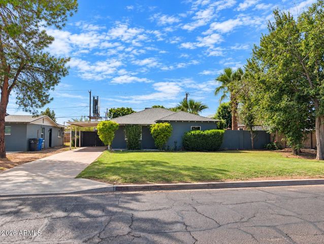 2812 N 24TH Place, Phoenix, AZ 85008