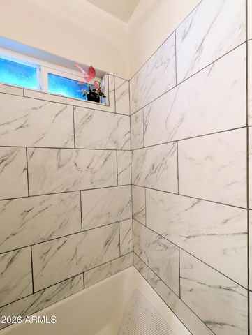 2812 N 24TH Place, Phoenix, AZ 85008