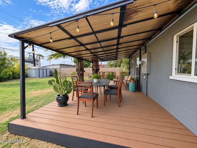 2812 N 24TH Place, Phoenix, AZ 85008
