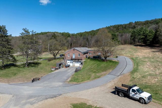 14-15-17-21-25- Westminster Street, Rockingham, VT 05154