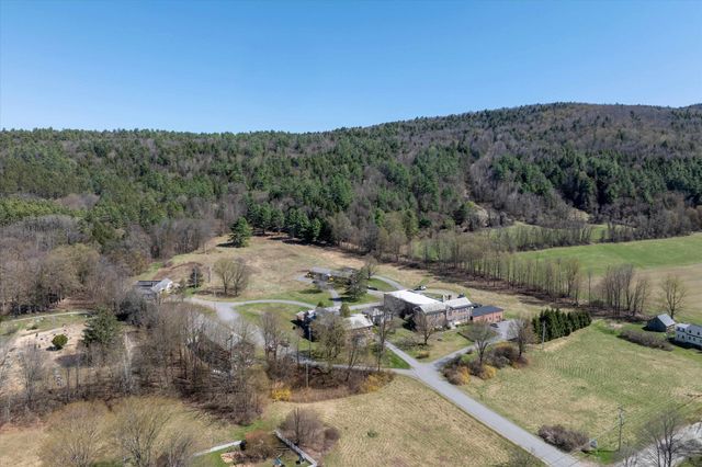 14-15-17-21-25- Westminster Street, Rockingham, VT 05154