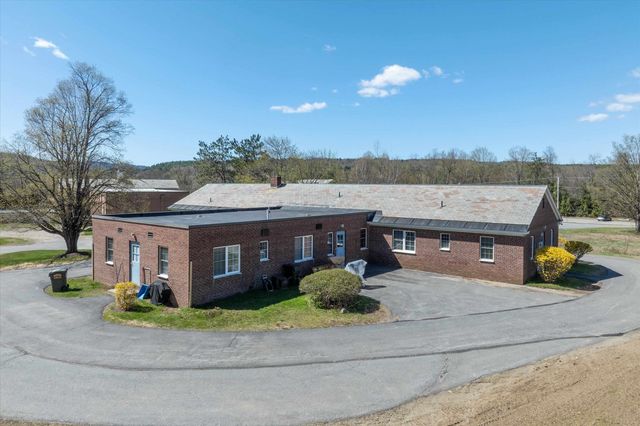14-15-17-21-25- Westminster Street, Rockingham, VT 05154