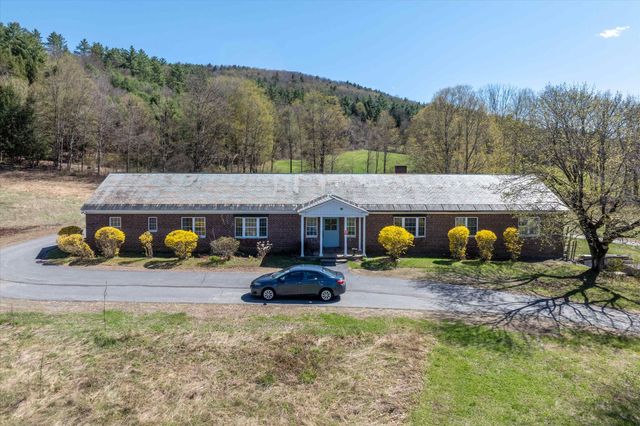 14-15-17-21-25- Westminster Street, Rockingham, VT 05154