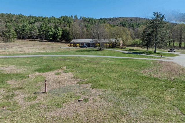 14-15-17-21-25- Westminster Street, Rockingham, VT 05154