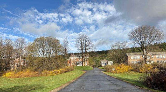 14-15-17-21-25- Westminster Street, Rockingham, VT 05154