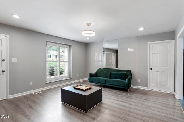 5809 Iris Lake Court, Raleigh, NC 27604