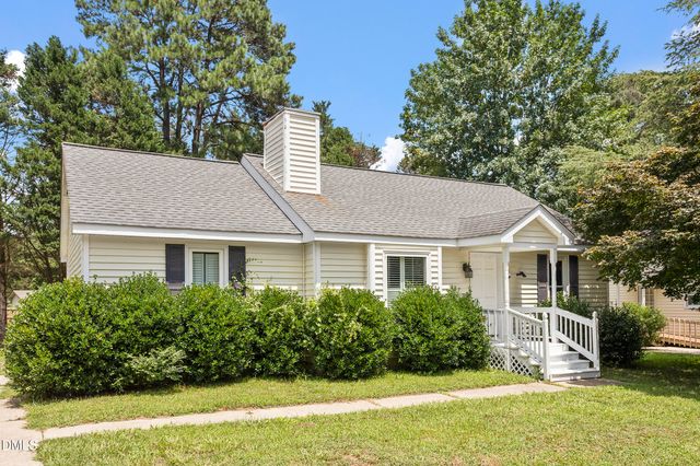 5809 Iris Lake Court, Raleigh, NC 27604