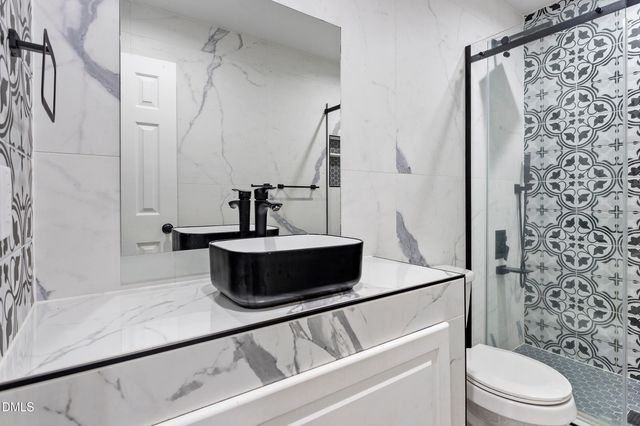 5809 Iris Lake Court, Raleigh, NC 27604