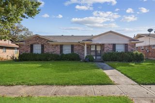 3406 Blueridge Lane, Garland, TX 75042