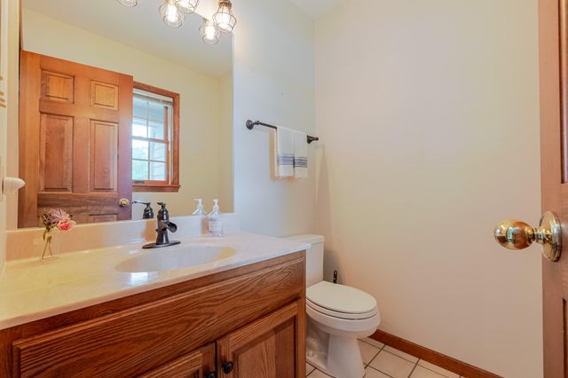 300 Sandpiper Drive, Chesterton, IN 46304