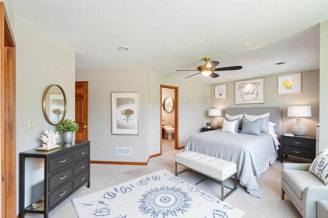 300 Sandpiper Drive, Chesterton, IN 46304