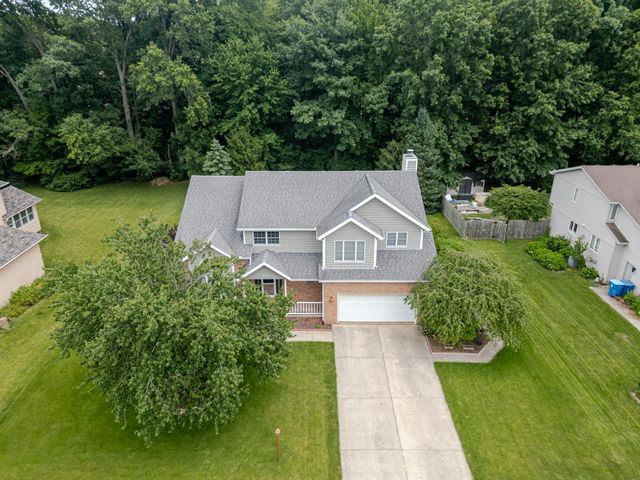 300 Sandpiper Drive, Chesterton, IN 46304