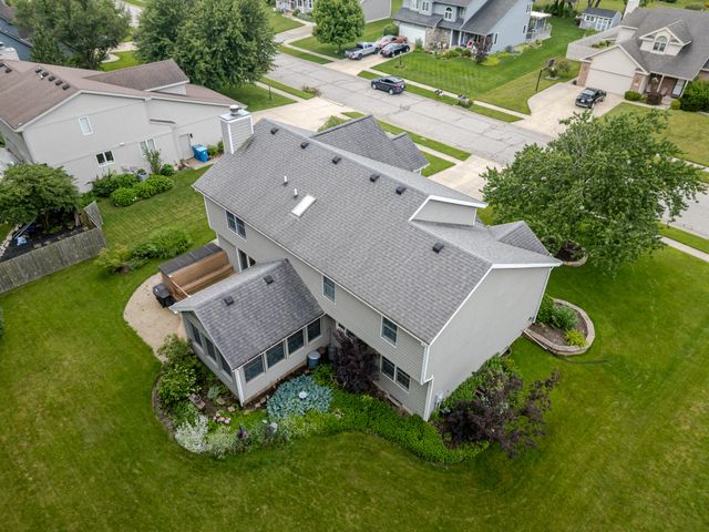 300 Sandpiper Drive, Chesterton, IN 46304