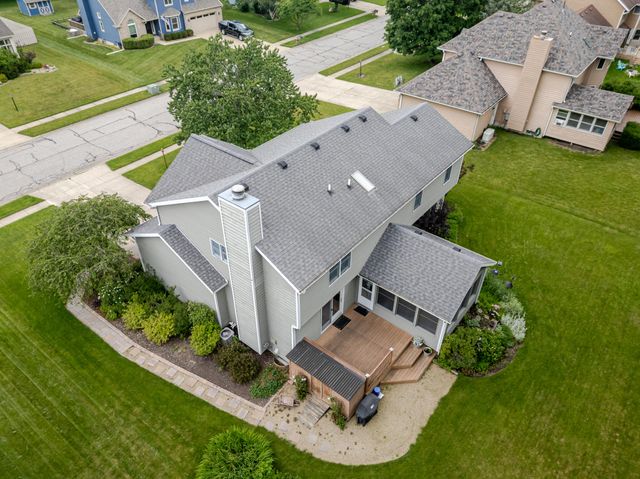 300 Sandpiper Drive, Chesterton, IN 46304