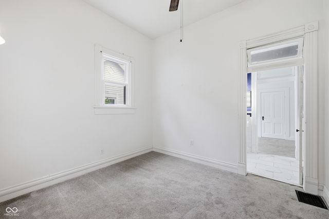 404 W Franklin Street, Shelbyville, IN 46176