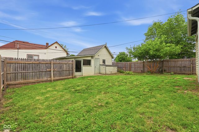 404 W Franklin Street, Shelbyville, IN 46176
