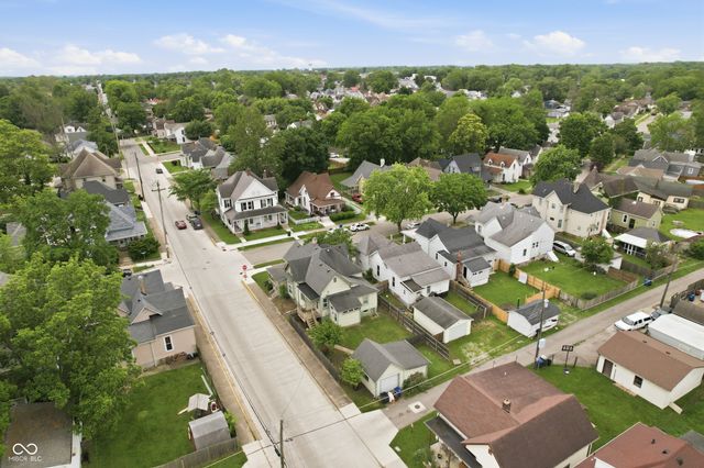 404 W Franklin Street, Shelbyville, IN 46176